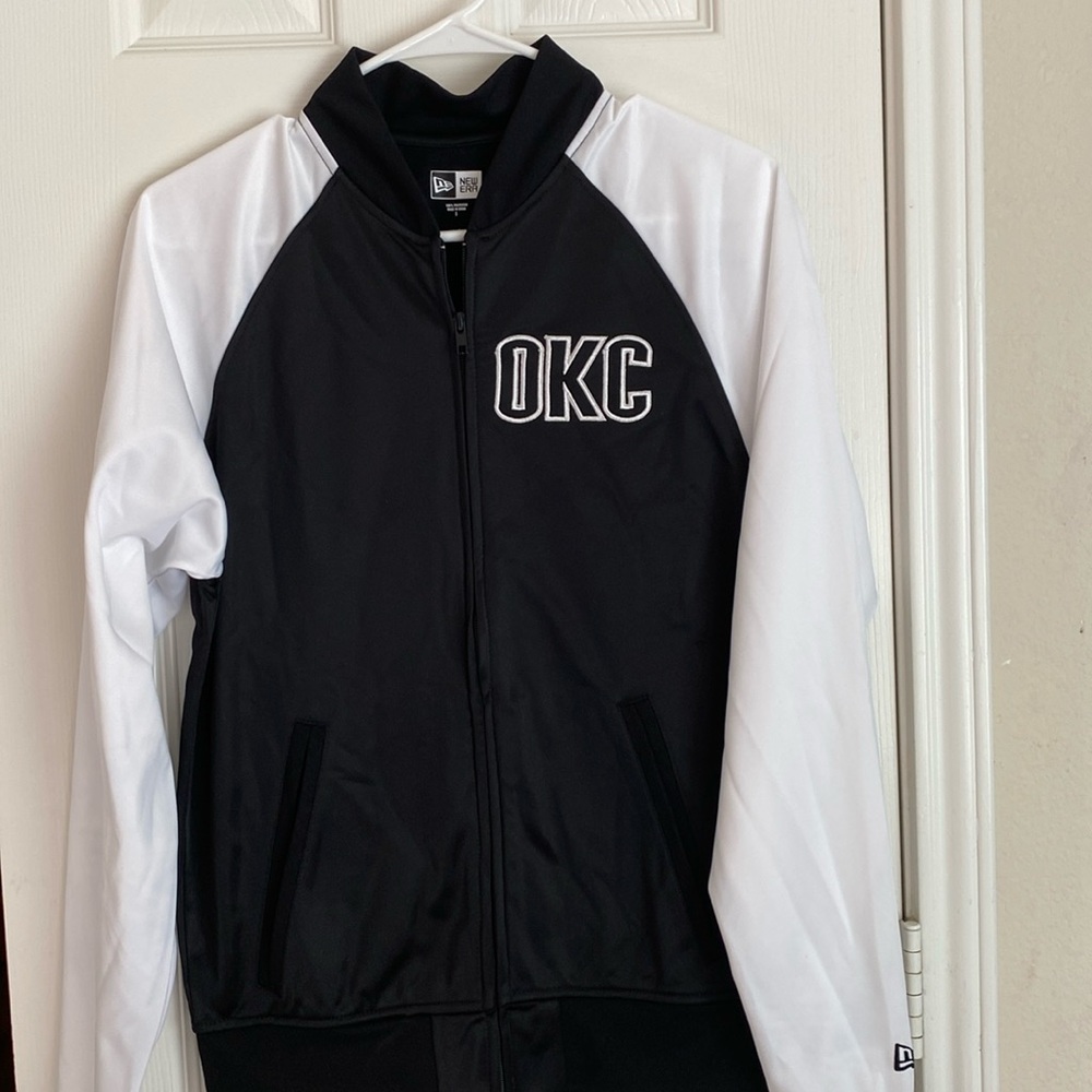 Brand New OKC Thunder Black Track Jacket Small